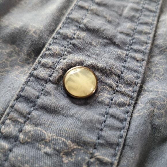 Ariat Snap Shirt Ling Sleeve Blue Pockets Lightweight Collared Mens Large - Picture 6 of 9